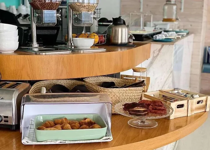 Costantiana Beach Hotel Apartments